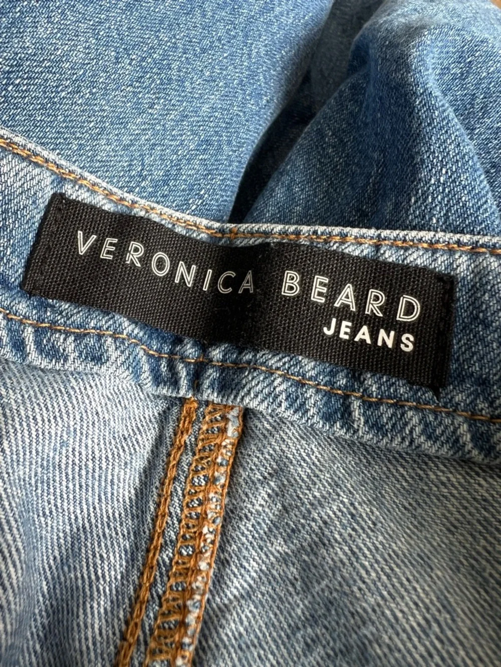 Veronica Beard Crosbie crop jeans - Picture 7 of 9